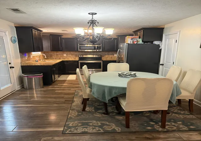 Photo 3 of Sale Pending at 3728 Crisscross Ct, Clarksville, TN 37040 | MLS# 3270611 | Listing updated on 2026-10-29