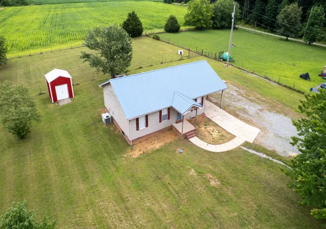 Photo 2 of Sale Pending at 618 Lear Rd, Portland, TN 37148 | MLS# 3246291 | Listing updated on 2026-09-22