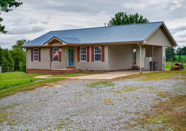 Photo 3 of Sale Pending at 618 Lear Rd, Portland, TN 37148 | MLS# 3246291 | Listing updated on 2026-09-22