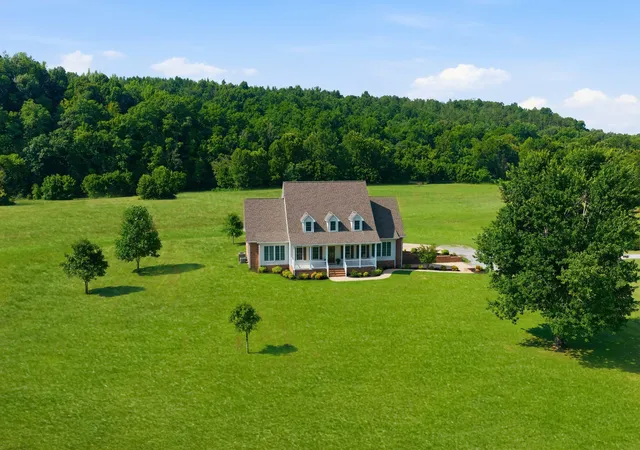 Homes for sale in Primm Springs, TN | 8167 Primm Springs Rd, Primm Springs, TN 38476 | MLS# 3256642