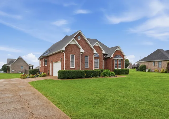 Homes for sale in Manchester, TN | 31 Richland Hills Dr, Manchester, TN 37355 | MLS# 3246362