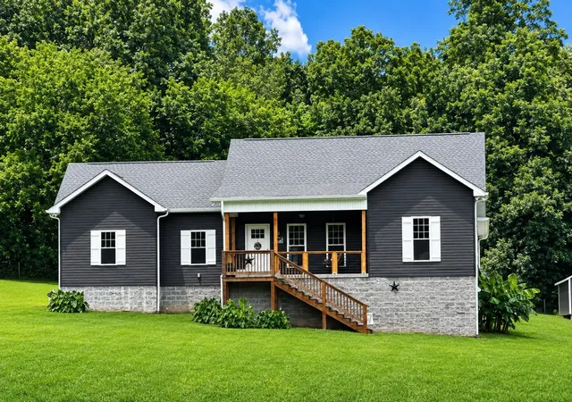 Homes for sale in Wartrace, TN | 1669 Knob Creek Rd, Wartrace, TN 37183 | MLS# 3246417