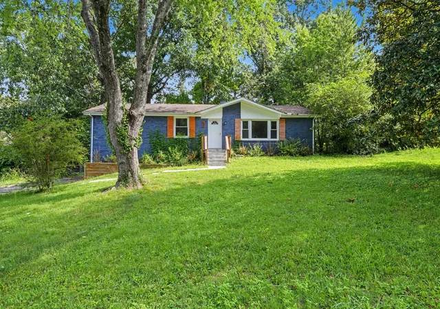 Homes for sale in Clarksville, TN | 123 Stone Mountain Rd, Clarksville, TN 37042 | MLS# 3246438