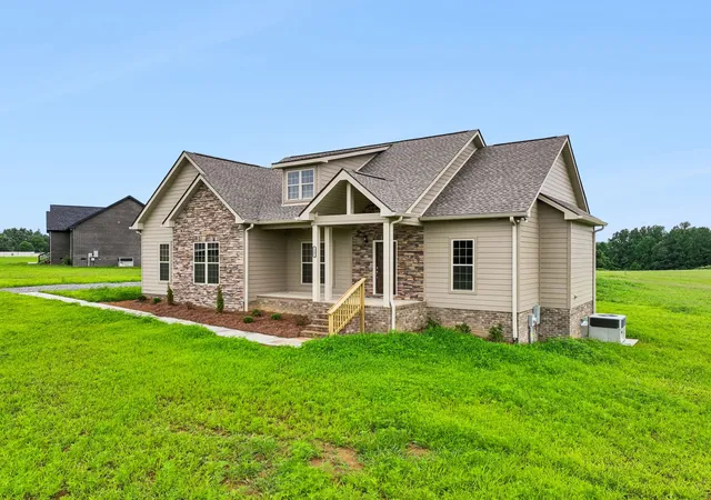 3rd image of 245 Makinley Dr, Lafayette, TN 37083 | MLS# 3246635