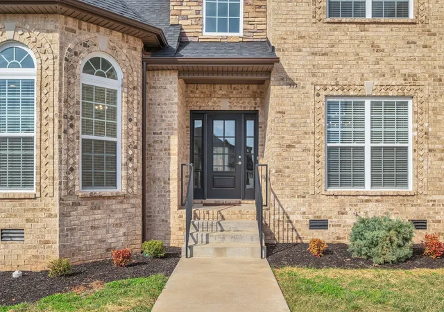 2nd image of 313 Clarabelle Ln, Clarksville, TN 37040 | MLS# 3246457