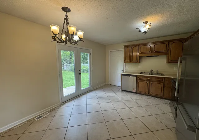 Homes for sale in Clarksville, TN | 216 Grassmire Dr, Clarksville, TN 37042 | MLS# 3249119