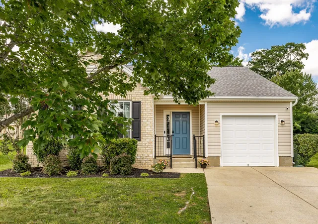 Homes for sale in Springfield, TN | 110 Dimaggio Dr, Springfield, TN 37172 | MLS# 3247157