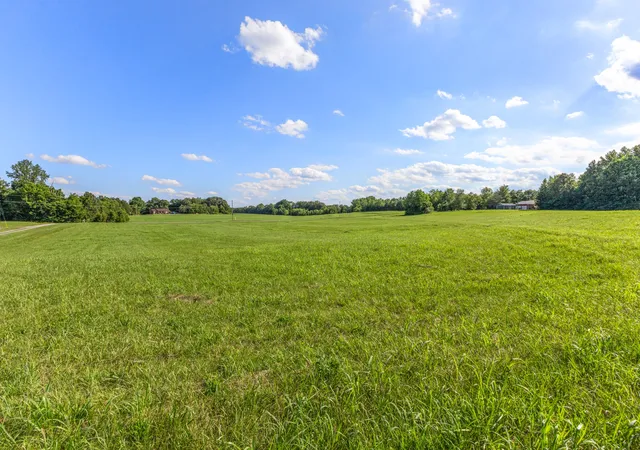 8th image of 3 Poplar Ridge Rd, Chapmansboro, TN 37035 | MLS# 3246551