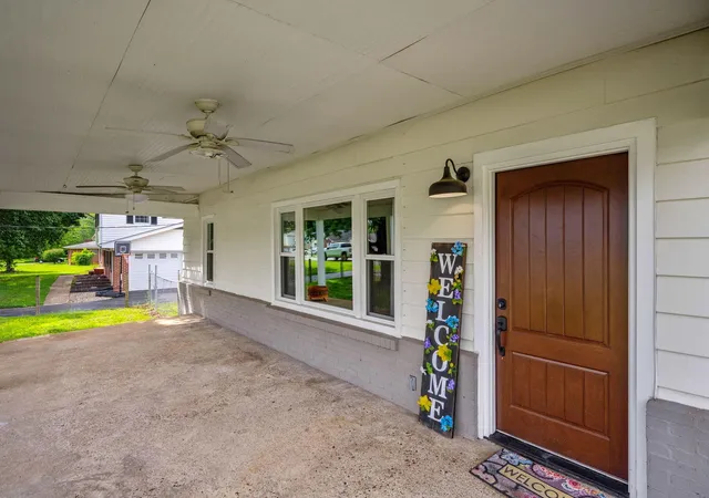 Homes for sale in Soddy Daisy, TN | 118 Shearer Street, Soddy Daisy, TN 37379 | MLS# 3261906