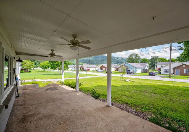 Homes for sale in Soddy Daisy, TN | 118 Shearer Street, Soddy Daisy, TN 37379 | MLS# 3261906