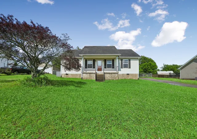 Homes for sale in Lewisburg, TN | 1131 Dodson Dr, Lewisburg, TN 37091 | MLS# 3246574