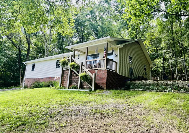 Homes for sale in Fayetteville, TN | 318 Molino Rd, Fayetteville, TN 37334 | MLS# 3248698