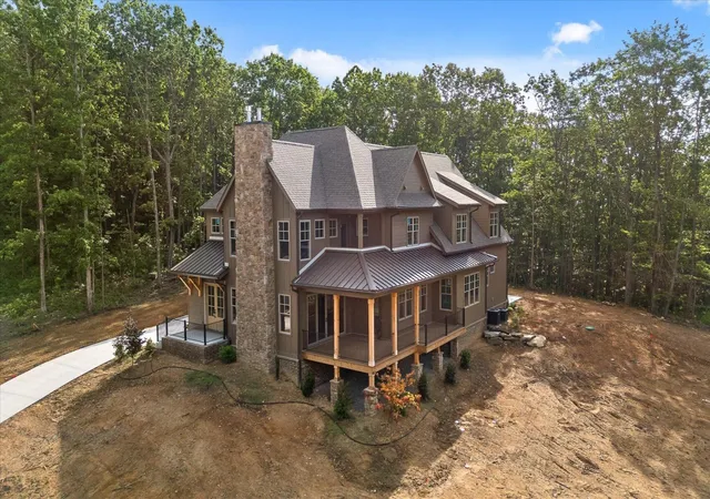 Homes for sale in Signal Mountain, TN | 1595 Bent Hickory Road #(94), Signal Mountain, TN 37377 | MLS# 3259758