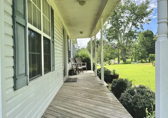 3rd image of 153 Commodore Cir, Summertown, TN 38483 | MLS# 3247142