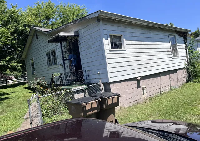 Photo 4 of Single family home for sale at 2306 Alpine Ave, Nashville, TN 37218 | MLS# 3246657 | Listing updated on 2026-08-10