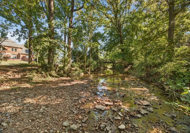 Photo 4 of Single family home for sale at 2201 Old Hickory Blvd, Nashville, TN 37215 | MLS# 3594077 | Listing updated on 2026-10-29