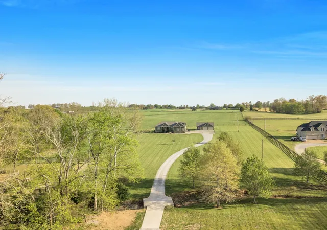 Homes for sale in Cedar Hill, TN | 3988 Fykes Grove Rd, Cedar Hill, TN 37032 | MLS# 3251872