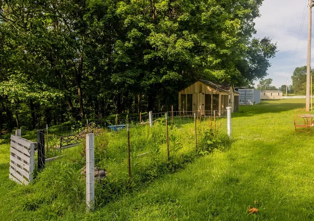Homes for sale in Bethpage, TN | 355 Whitson Rd, Bethpage, TN 37022 | MLS# 3246775