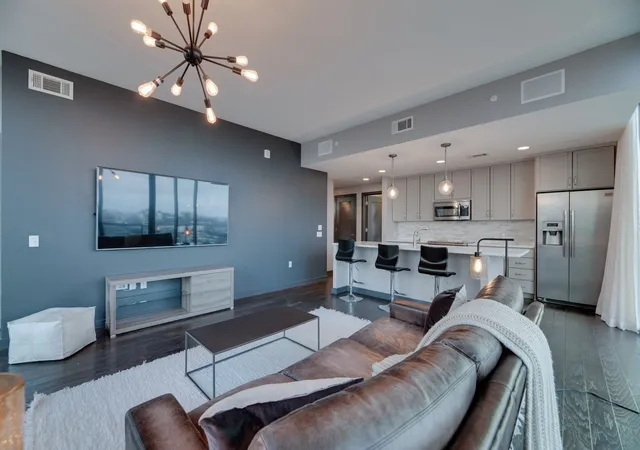Photo 1 of Condo for sale at 1212 Laurel St #1915, Nashville, TN 37203 | MLS# 3251431 | Listing updated on 2026-06-27