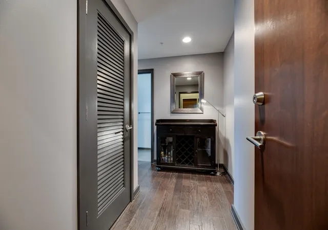 Photo 2 of Condo for sale at 1212 Laurel St #1915, Nashville, TN 37203 | MLS# 3251431 | Listing updated on 2026-06-27