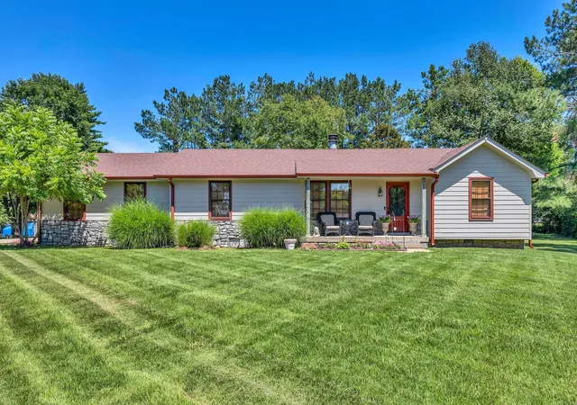 3rd image of 325 Dawn Dr, Gallatin, TN 37066 | MLS# 3247034
