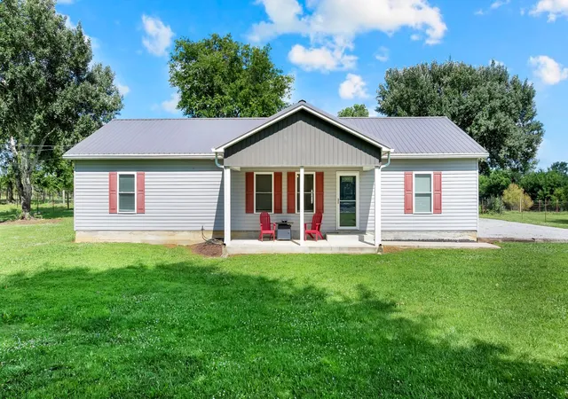 Photo 1 of Single family home for sale at 257 Whitaker Rd, Shelbyville, TN 37160 | MLS# 3250479 | Listing updated on 2026-09-02