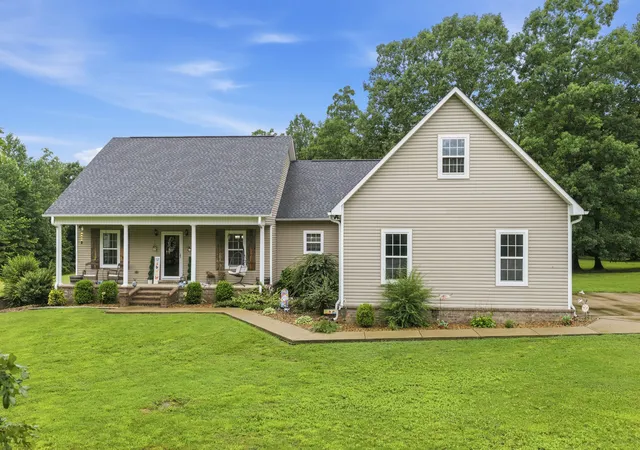 Homes for sale in Decaturville, TN | 600 Jackson Lane Ext, Decaturville, TN 38329 | MLS# 3247960