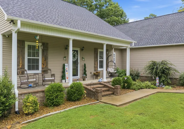 Homes for sale in Decaturville, TN | 600 Jackson Lane Ext, Decaturville, TN 38329 | MLS# 3247960