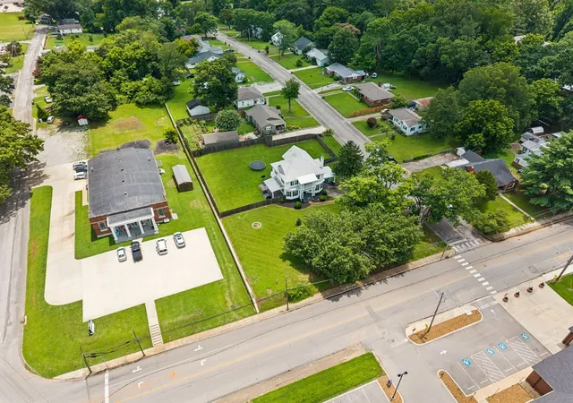 Homes for sale in Lawrenceburg, TN | 106 Lafayette Ave, Lawrenceburg, TN 38464 | MLS# 3246929