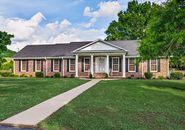3rd image of 805 Boonshill Petersburg Rd, Petersburg, TN 37144 | MLS# 3246911
