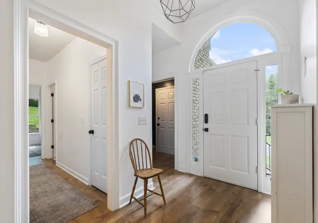 Photo 3 of Single family home for sale at 729 Woodland Way, Nashville, TN 37209 | MLS# 3255684 | Listing updated on 2026-08-30