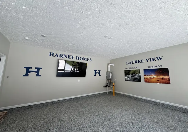 Homes for sale in Manchester, TN | 27 Laurel View St, Manchester, TN 37355 | MLS# 3246917