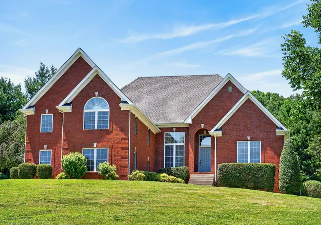 Homes for sale in Springfield, TN | 2011 Bryans Park Ct, Springfield, TN 37172 | MLS# 3247874