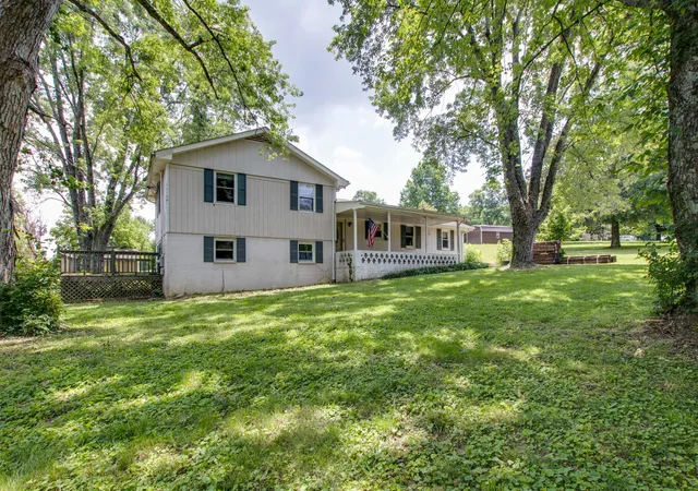Homes for sale in Gallatin, TN | 295 Hill Ct, Gallatin, TN 37066 | MLS# 3268426