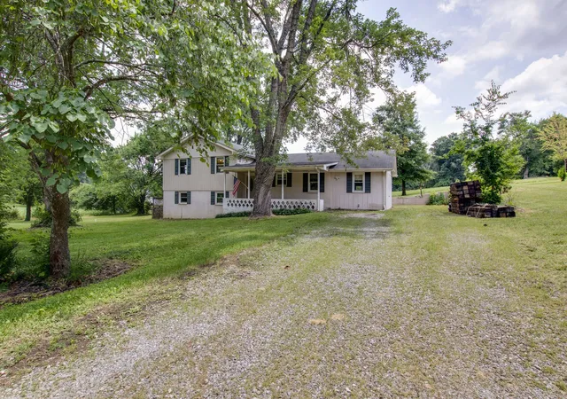 Homes for sale in Gallatin, TN | 295 Hill Ct, Gallatin, TN 37066 | MLS# 3268426