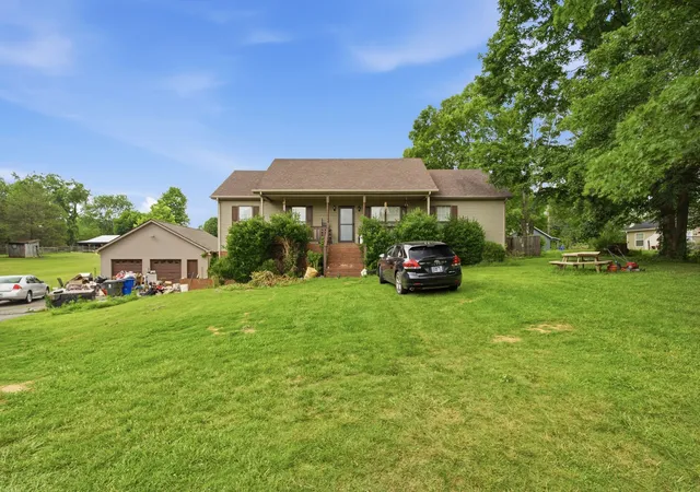 1st image of 112 Ashley Ct, White House, TN 37188 | MLS# 3248116
