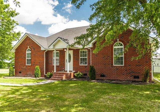 Homes for sale in Bethpage, TN | 1197 Harve Brown Rd, Bethpage, TN 37022 | MLS# 3254866