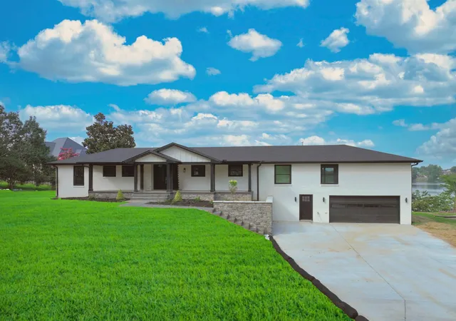 2nd image of 132 Circle Dr, Hendersonville, TN 37075 | MLS# 3247407