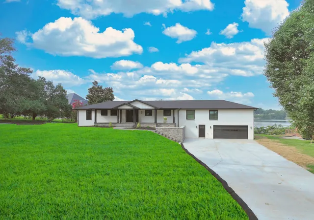3rd image of 132 Circle Dr, Hendersonville, TN 37075 | MLS# 3247407
