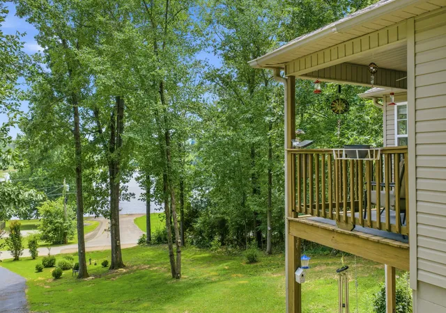 2nd image of 300 Featherfoot Parkway Loop, Parsons, TN 38363 | MLS# 3248113