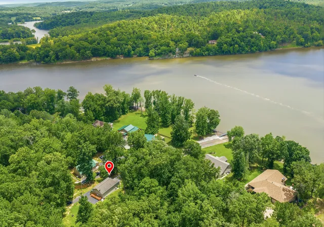 5th image of 300 Featherfoot Parkway Loop, Parsons, TN 38363 | MLS# 3248113