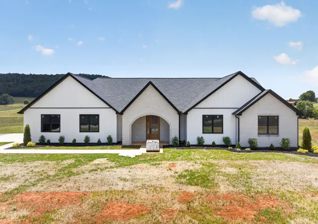 4th image of 4221 Gum Springs Mountain Rd, Sparta, TN 38583 | MLS# 3247025