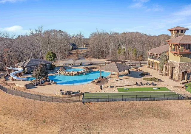 Homes for sale in Savannah, TN | 80 Endless View Rdg, Savannah, TN 38372 | MLS# 3247024