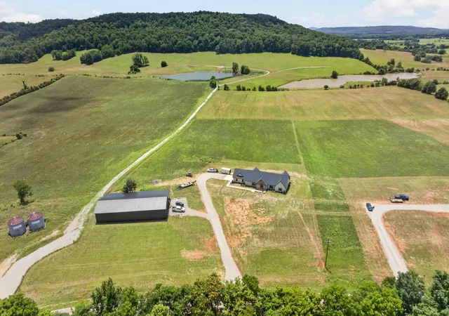 4th image of 4169 Gum Springs Mountain Rd, Sparta, TN 38583 | MLS# 3247027