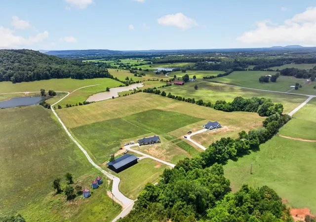 44th image of 4169 Gum Springs Mountain Rd, Sparta, TN 38583 | MLS# 3247027