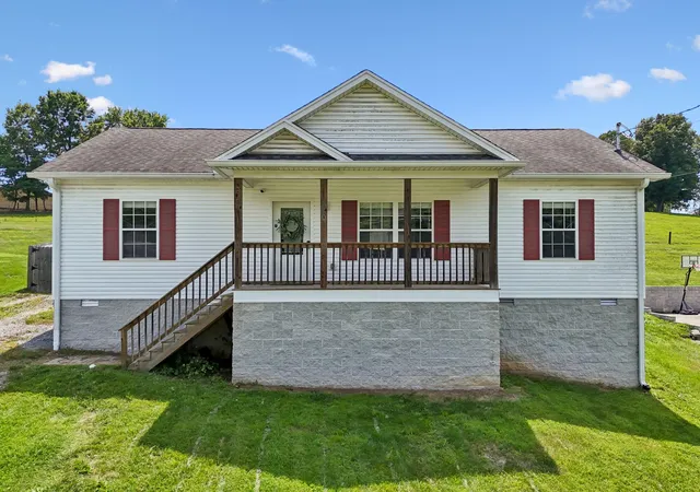 Homes for sale in Alexandria, TN | 270 High St, Alexandria, TN 37012 | MLS# 3250357