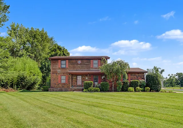 1st image of 105 Sonoma Dr, Lafayette, TN 37083 | MLS# 3247138