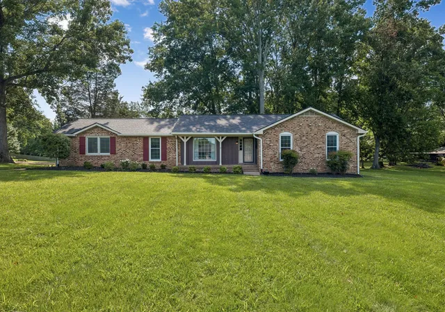1st image of 1996 Graceland Dr, Goodlettsville, TN 37072 | MLS# 3251497