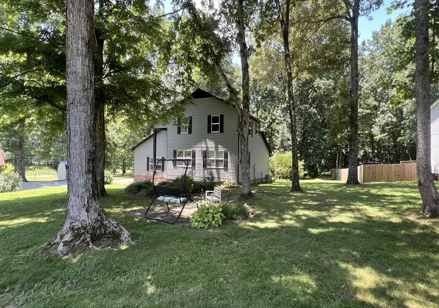 1st image of 105 Jill Dr, Lawrenceburg, TN 38464 | MLS# 3248776