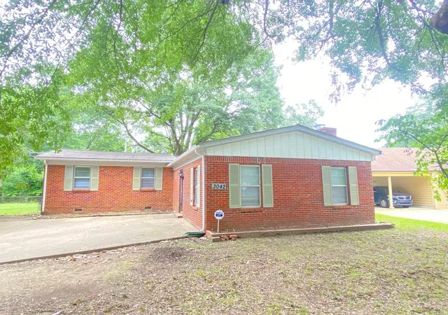 Homes for sale in Memphis, TN | 3042 Curtis St, Memphis, TN 38118 | MLS# 3247087